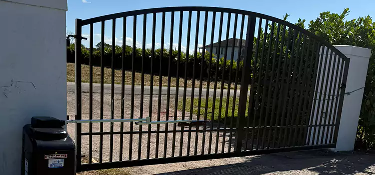 Driveway Fence Repair Palm Beach Gardens